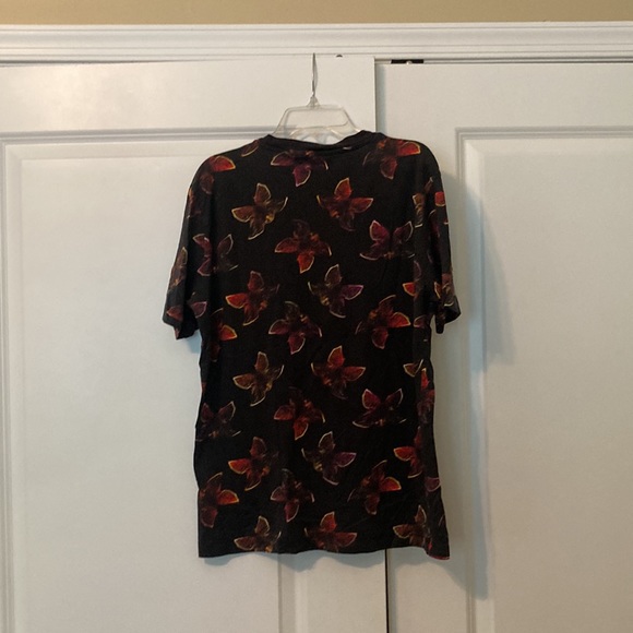 Stranger Things screen print shirt - Picture 2 of 2